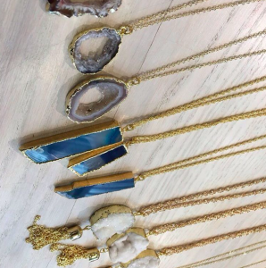 My Top 9 Nashville Boutiques by Nashville fashion blogger Nashville Wifestyles