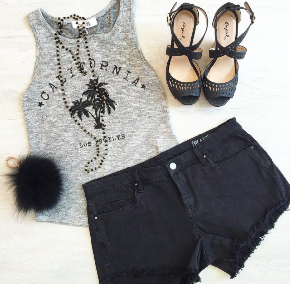 My Top 9 Nashville Boutiques by Nashville fashion blogger Nashville Wifestyles