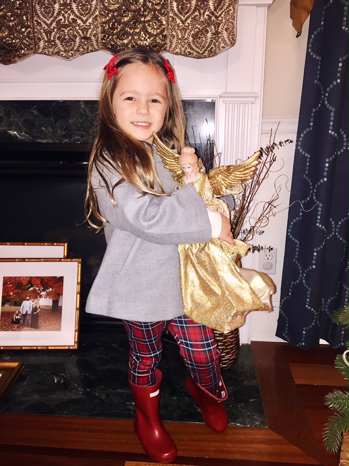 holiday card outfits for kids: nashville wifestyles
