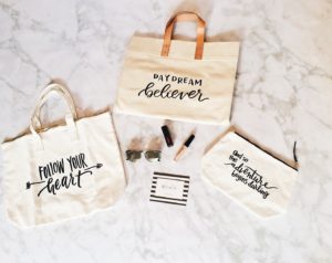 Valentine's Day Gifts For Mom featured by top US life and style blog, Nashville Wifestyles: canvas totes