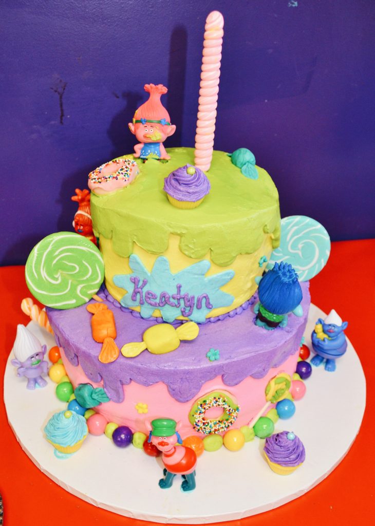 kid birthday party ideas. troll birthday party. rainbow birthday. troll party ideas. 
