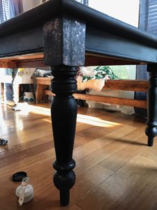 DINING ROOM TABLE MAKEOVER by popular Nashville lifestyle blogger Nashville Wifestyles