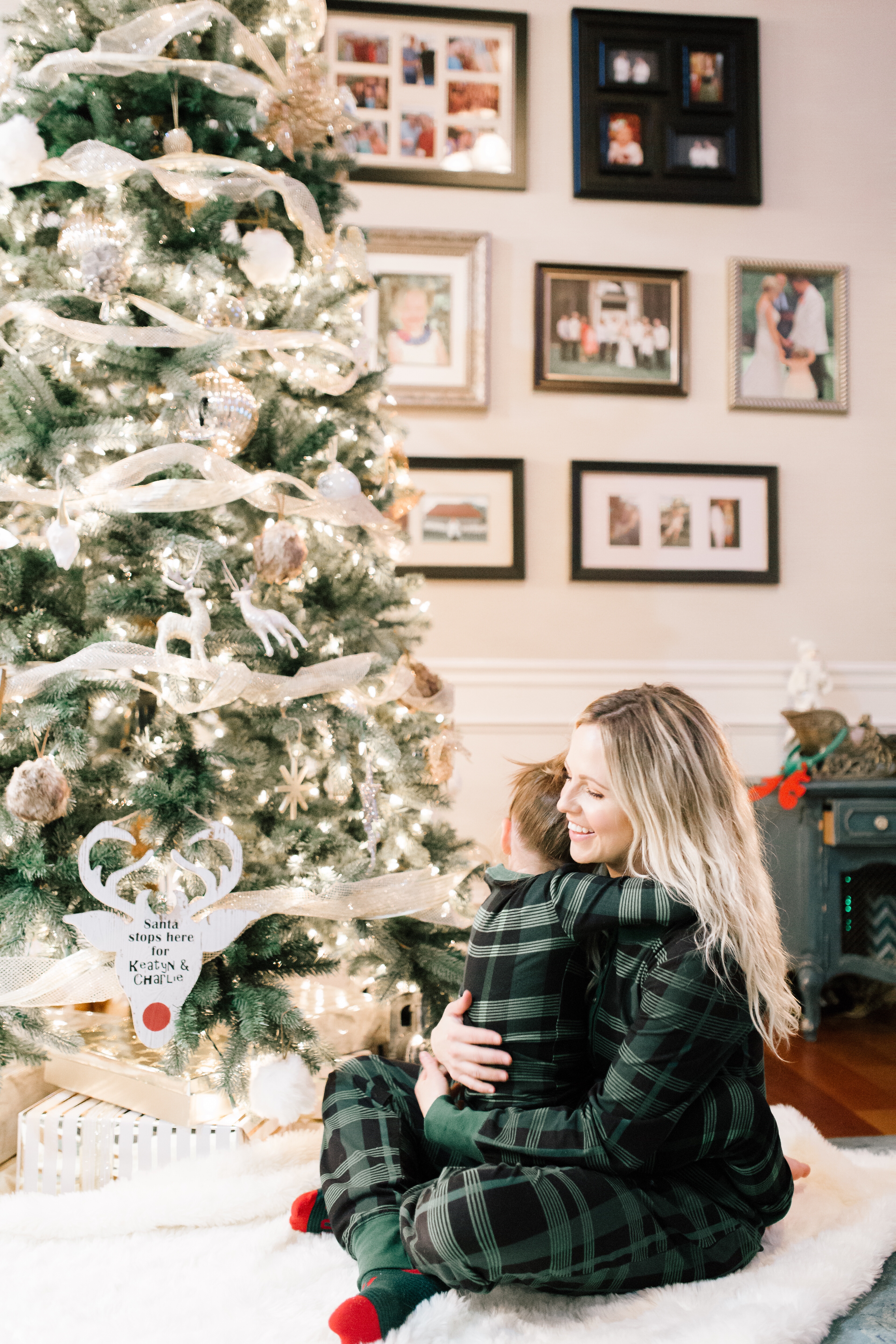 HOLIDAY HOME DECOR || NASHVILLE STYLE by top Nashville life and style blogger, Nashville Wifestyles