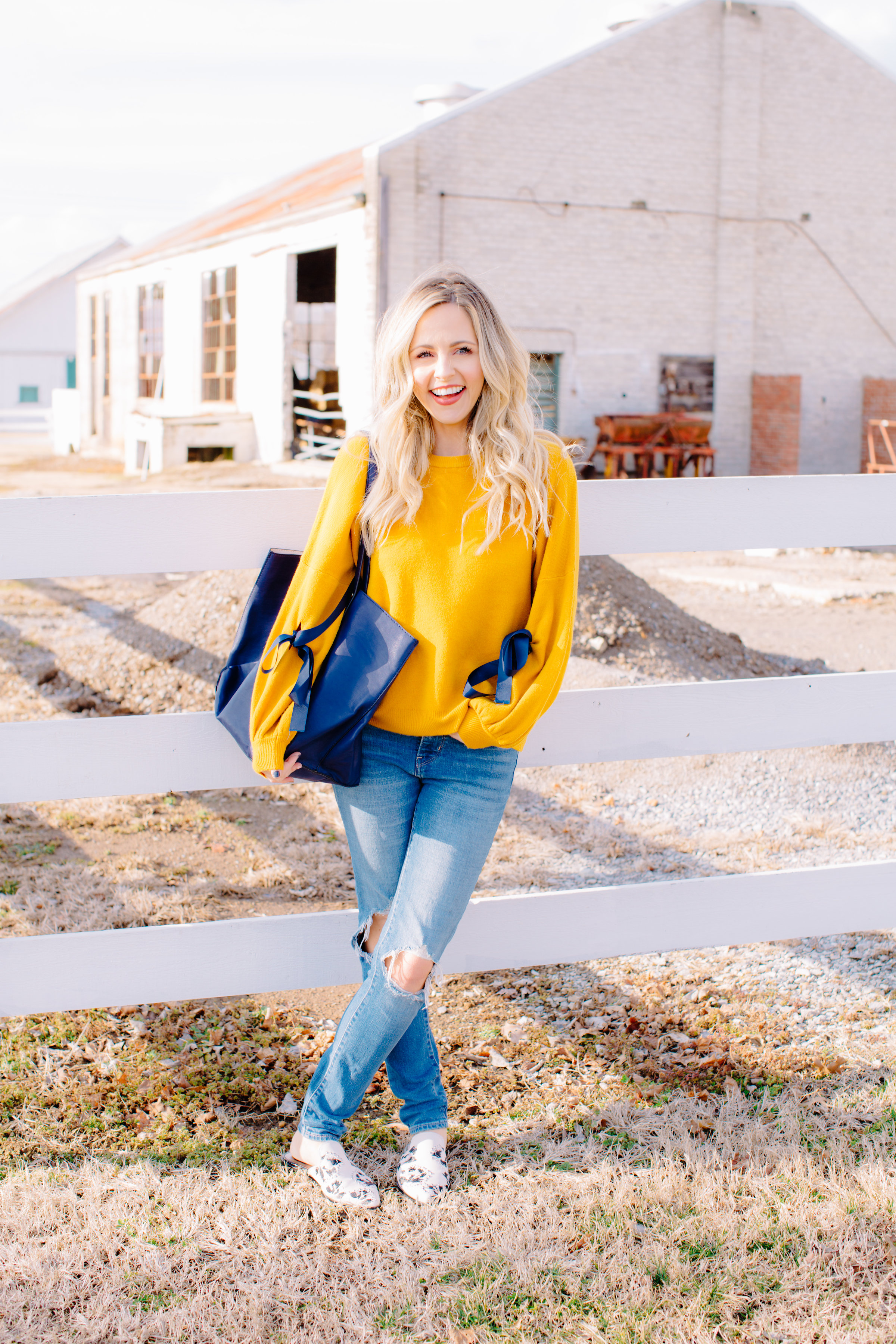 NASHVILLE PREDATOR CLOTHING FOR THE FASHIONABLE FAN by popular Nashville style blogger Nashville Wifestyles