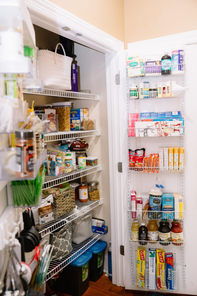 KITCHEN ORGANIZATION TIPS by popular Nashville lifestyle blogger Nashville Wifestyles