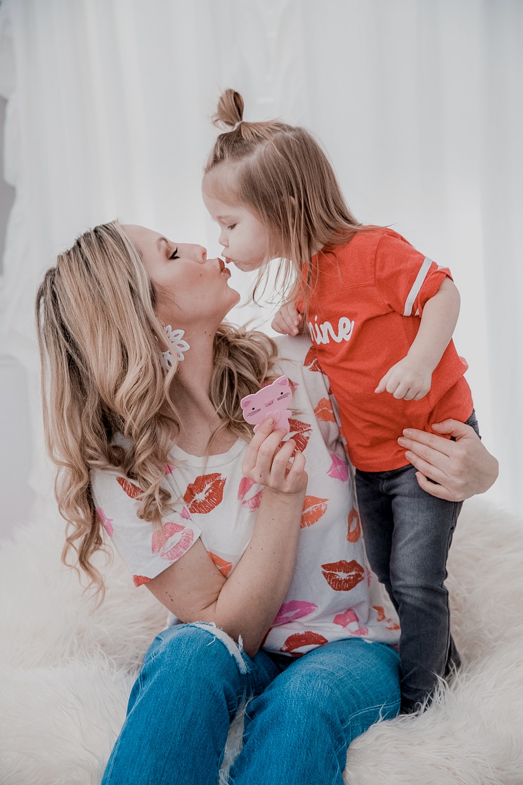 INEXPENSIVE VALENTINES DAY IDEAS FOR YOU & YOUR KIDS. Valentine's Day Ideas featured by top US lifestyle blog Nashville Wifestyles. VALENTINE’S DAY IDEAS FOR YOU & YOUR KIDS - Nashville Wifestyles; Valentine’s Day has often been considered to be based around couples. As many people demonstrate each year, that idea has went out the window. Valentine’s Day is now a celebrated day of love. Come on who do we love more than our kids! Ha. I always try to make each and every holiday special for my kids not because it’s necessary but because I love making special memories with them each year that they can look back on years down the road. Click to read about valentines day with kids! #heartit