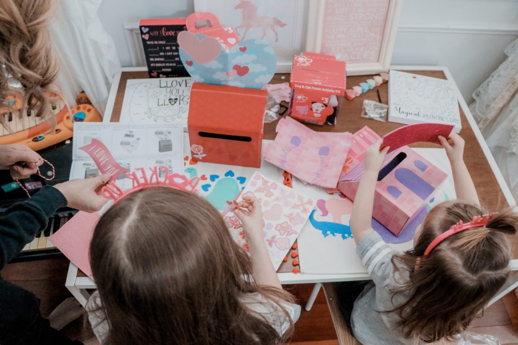 Valentine's Day Ideas featured by top US lifestyle blog Nashville Wifestyles. VALENTINE’S DAY IDEAS FOR YOU & YOUR KIDS - Nashville Wifestyles; Valentine’s Day has often been considered to be based around couples. As many people demonstrate each year, that idea has went out the window. Valentine’s Day is now a celebrated day of love. Come on who do we love more than our kids! Ha. I always try to make each and every holiday special for my kids not because it’s necessary but because I love making special memories with them each year that they can look back on years down the road. Click to read about valentines day with kids! #heartit