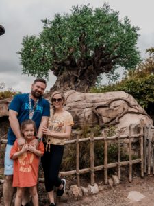 DISNEY'S ANIMAL KINGDOM featured by top US travel blog Nashville Wifestyles | Disney’s Animal Kingdom is a fun-filled adventure park inside of Disney World in Orlando, Florida. This spring break my family took a week-long trip and explored the parks in the area. In this post, I’m going to share my personal experience at the park, and talk about all the tips & tricks I have for you to make the best of your own trip! The 1st thing to know about the Disney parks is for every ticket purchased, you are automatically given 3 fast passes to the rides you want.