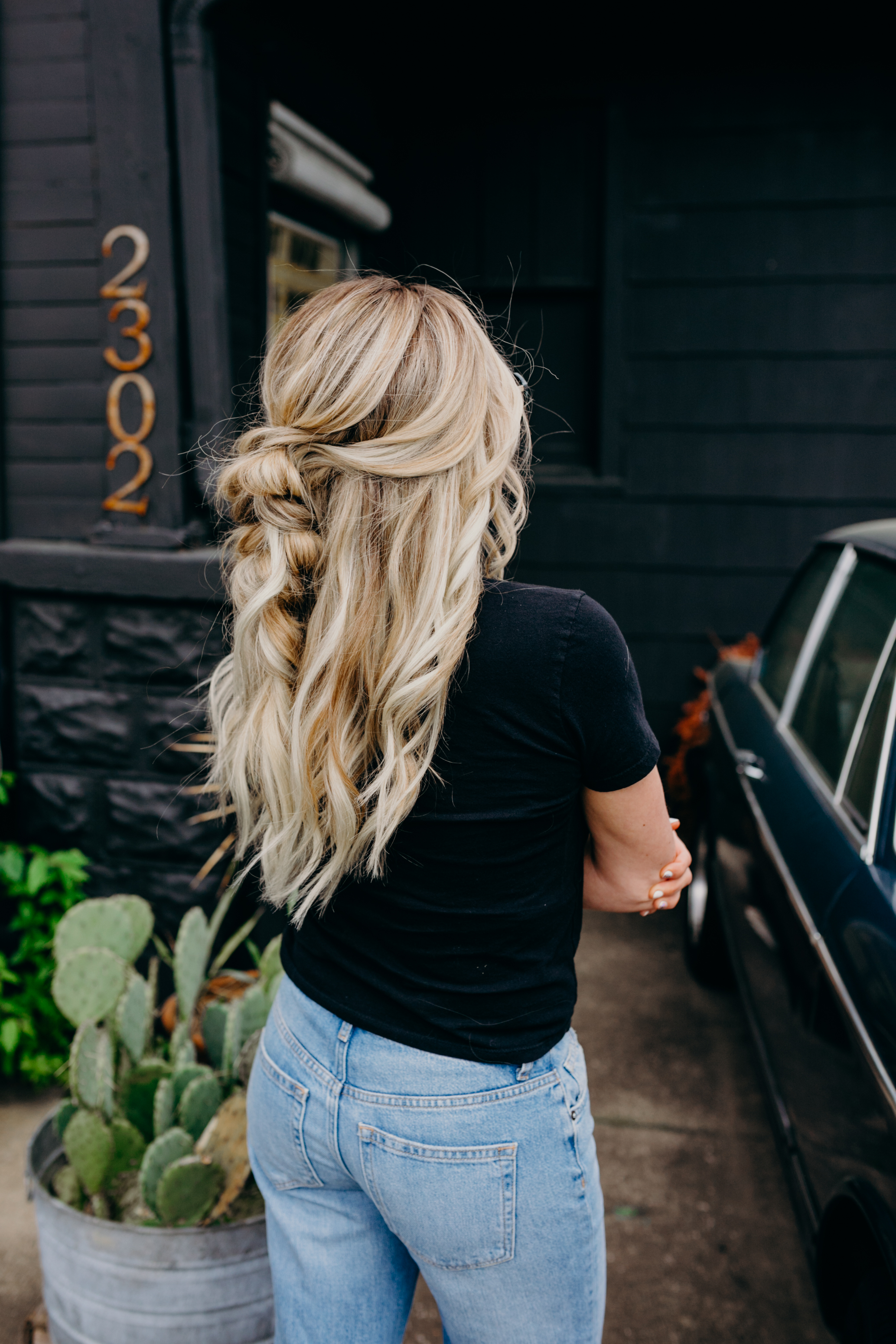 How to care for your hand tied hair extensions this summer featured by top US beauty blog, Nashville Wifestyles | Tips to Care for Your Hand Tied Extensions This Summer - Nashville Wifestyles; My hair has always been long and luscious up until Charlie was born. Post partum hair loss is real. It took a toll on my confidence. My hair was one of my best features but I had to cut it off. I felt superficial and vapid. My hair is not my worth but if long hair makes you feel better about yourself why wouldn’t you do what you can to make it look it’s best? Click to find out how to care for your hand tied hair extensions this summer by Nashville Wifestyles.
