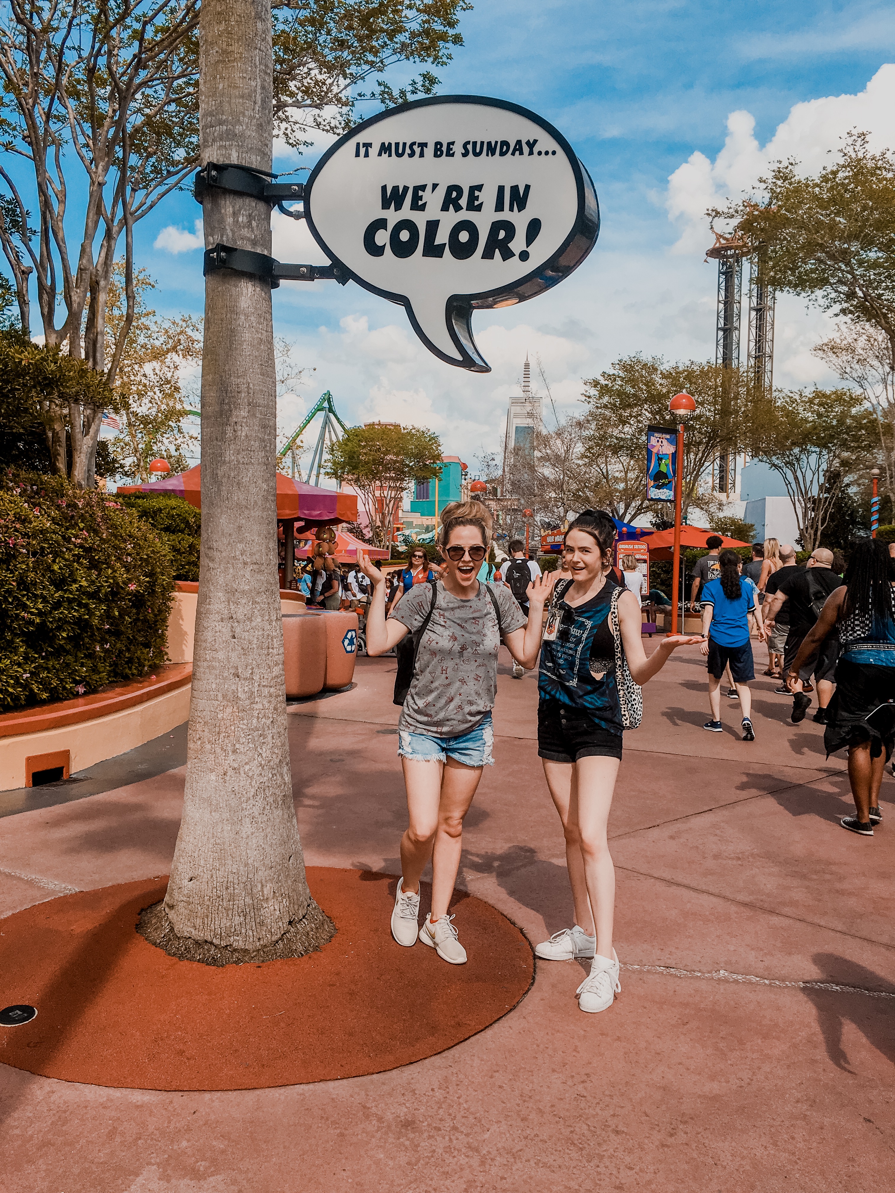 Top 5 Tips for your Universal Studios Family Vacation - Nashville Wifestyles; We headed to Universal Studios in Orlando, Florida. Universal is most certainly a place you want to spend ALL DAY at. There are two separate parks: Universal Studios & Islands of Adventure, each with their own unique themed rides. There's also "Volcano Bay", which is Universal's Water Theme Park. When purchasing your tickets, there is the option to buy park-to-park passes which easily allows you to go from one park to another. Click for details on visiting Universal Studios Orlando! Universal Studios Family Vacation featured by top US life and style blog Nashville Wifestyles