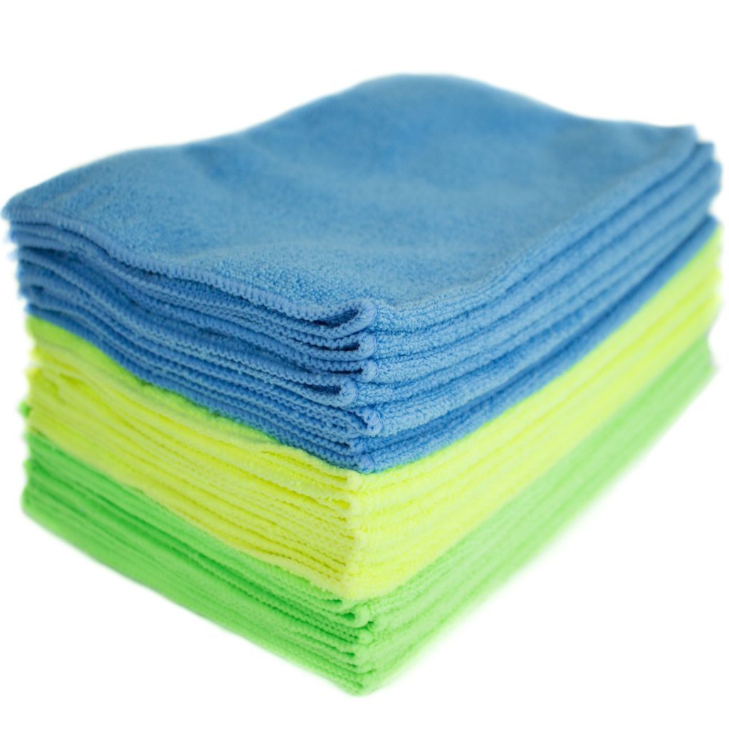 AMAZON PRIME DAY: 14 Best Deals featured by top US lifestyle blog, Nashville Wifestyles: image of microfiber cleaning cloths