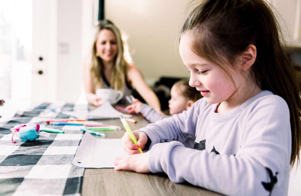 12 At-Home Educational Resources for Kids featured by top Nashville mom blog, Nashville Wifestyles.